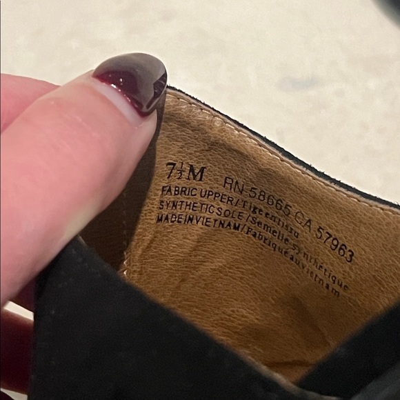 14th & Union Hayzel Black Suede Mules - Picture 3 of 7